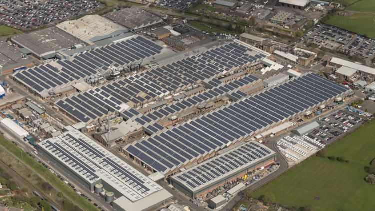Diverse range of stakeholders drive UK’s fast-growing commercial solar PV rooftop sector