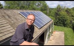 Robert Llewellyn talks solar, batteries, EVs and turning his village green